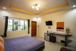 Baan Suan  Meetang Resort