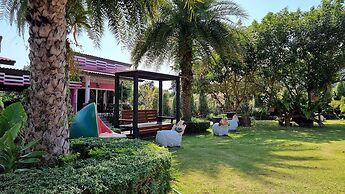 Baan Suan  Meetang Resort