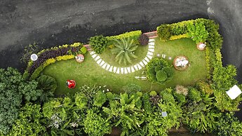 Baan Suan  Meetang Resort