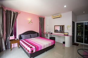 Baan Suan  Meetang Resort