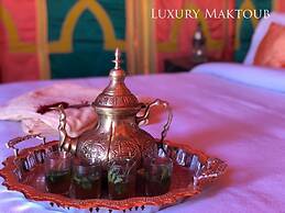 Luxury Maktoub