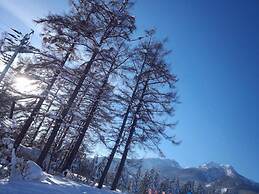 Akakura Onsen Hotel Korakuso