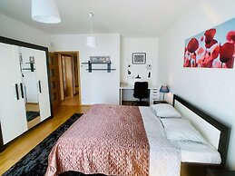 ART Garden Towers Prague