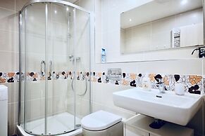 ART Garden Towers Prague