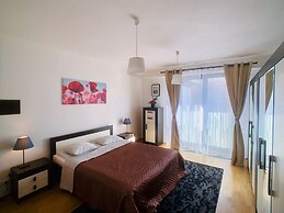 ART Garden Towers Prague