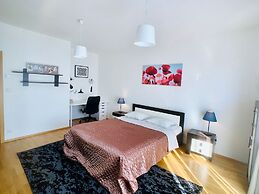 ART Garden Towers Prague