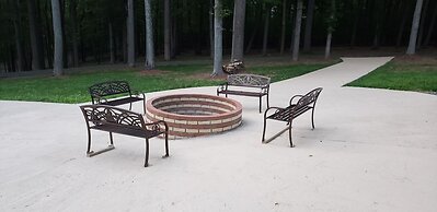 The Manor at Courtland Farm