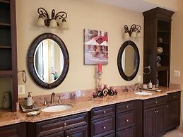 The Manor at Courtland Farm