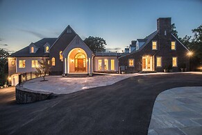 The Manor at Courtland Farm