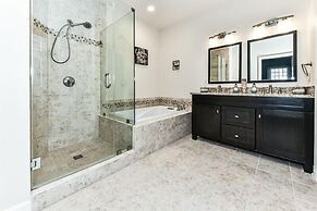 The Manor at Courtland Farm