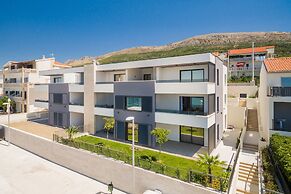 Villa Four Brothers - Exclusive Apartment