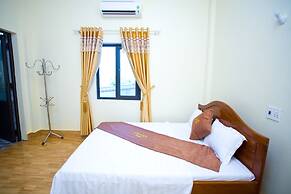 Co Cuc Hotel - Hostel