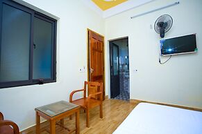 Co Cuc Hotel - Hostel