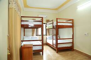 Co Cuc Hotel - Hostel
