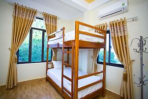 Co Cuc Hotel - Hostel