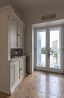 Villa Aphrodite sunkissed MykonianLuxury