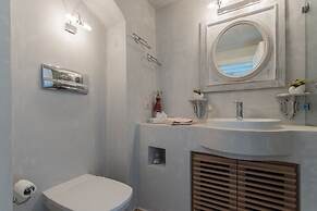 Villa Aphrodite sunkissed MykonianLuxury