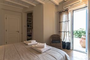 Villa Aphrodite sunkissed MykonianLuxury
