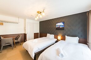 Floral Green Maple House