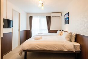 Floral Green Maple House