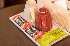 Floral Green Maple House