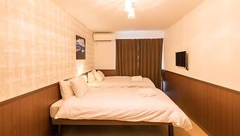 Floral Green Maple House