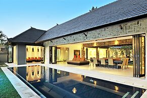 Villa Samudra Raya