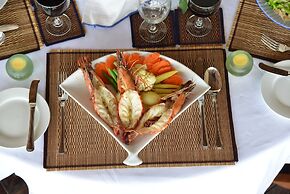 The Palm Beach Resort