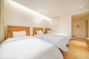 Chuncheon Hey Hotel