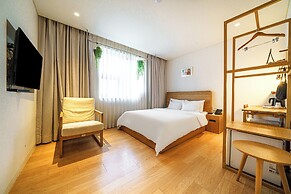 Chuncheon Hey Hotel