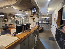 The Cube Hotel - Hostel