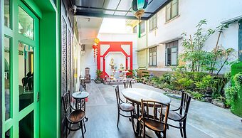 Ama Hostel Bangkok