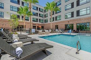 Cambria Hotel Charleston Riverview