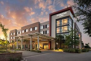 DoubleTree by Hilton Charleston Riverview