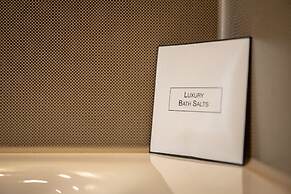 Hotel Indigo Dresden - Wettiner Platz by IHG