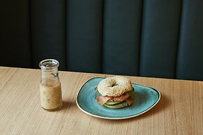 Hotel Indigo Dresden - Wettiner Platz by IHG