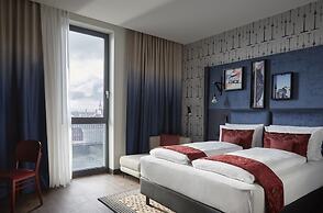 Hotel Indigo Berlin - East Side Gallery by IHG
