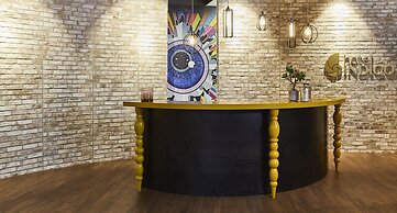 Hotel Indigo Berlin - East Side Gallery by IHG