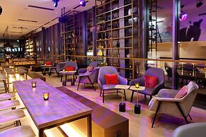 Hotel Indigo Berlin - East Side Gallery by IHG