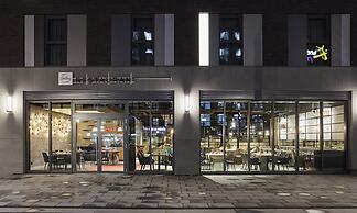 Hotel Indigo Berlin - East Side Gallery by IHG