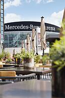 Hotel Indigo Berlin - East Side Gallery by IHG