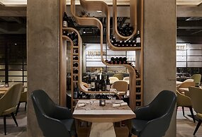 Hotel Indigo Berlin - East Side Gallery by IHG