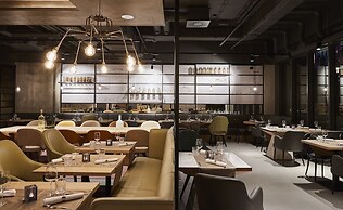 Hotel Indigo Berlin - East Side Gallery by IHG