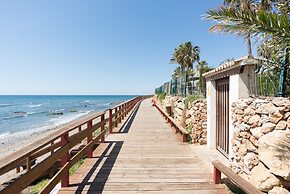 Calahonda primera linea de playa