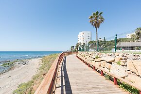 Calahonda primera linea de playa