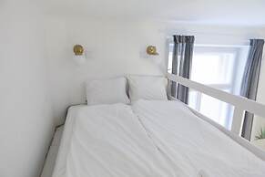 Gorgeous Ernesto III