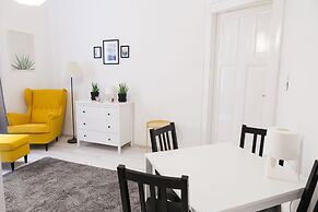 Gorgeous Ernesto III