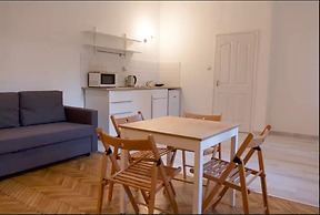 Incredible Ernesto IV