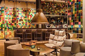 Motel One Köln - Neumarkt