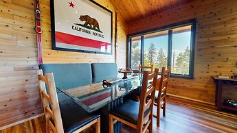 Bridges Townhome 5 Large, Remodeled Mountain View Townhome with Privat